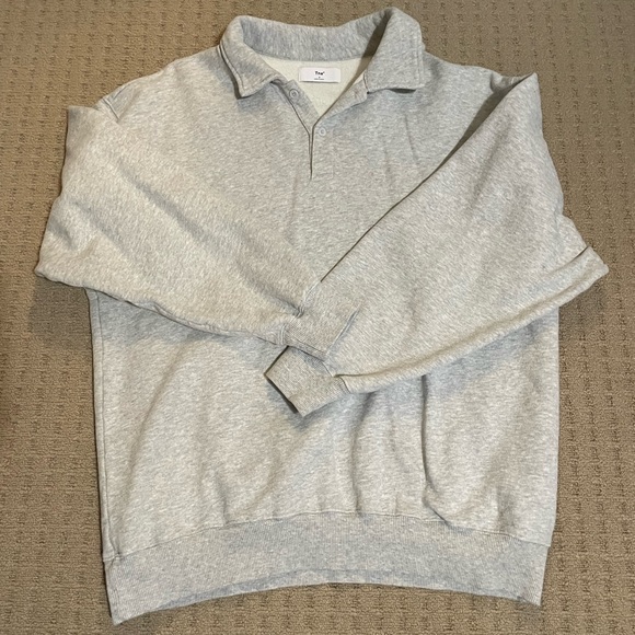 Aritzia TNA Polo Crewneck - Picture 1 of 2